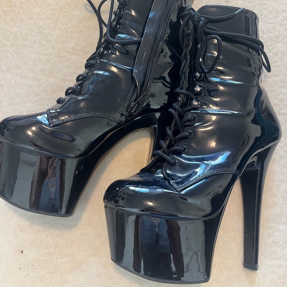 Pleaser Ankle Exotic Boots Sz 8